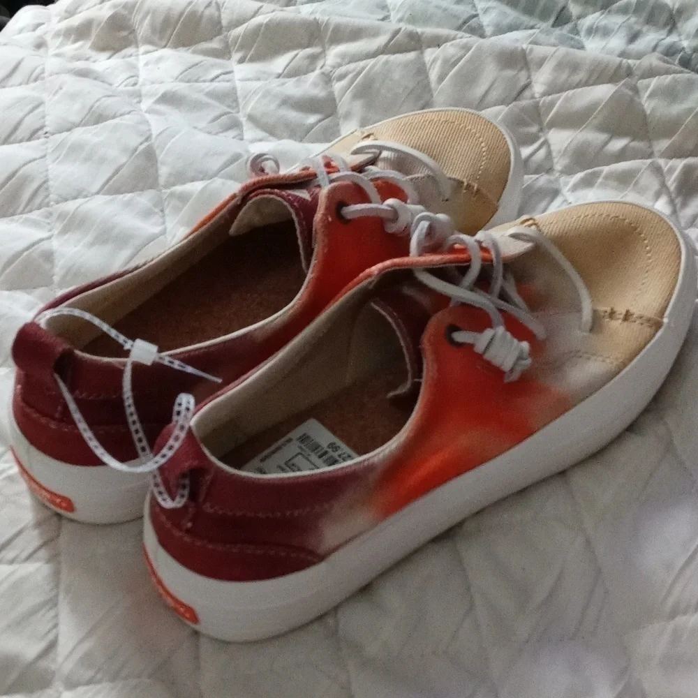 Sperry shoes 9.5